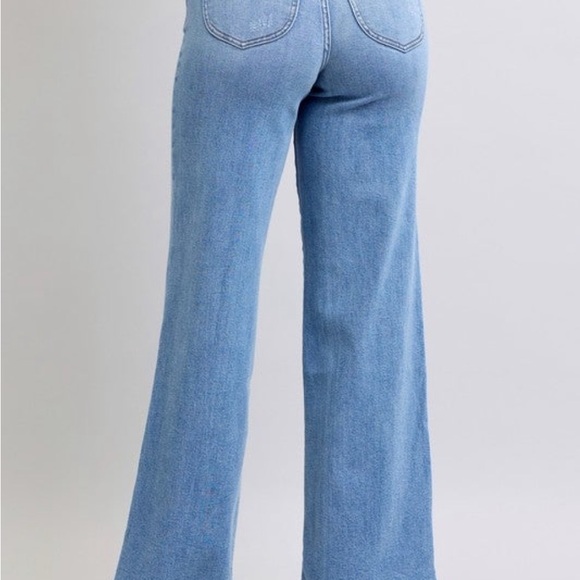 Judy Blue Light Blue Flare Jeans - Picture 5 of 6